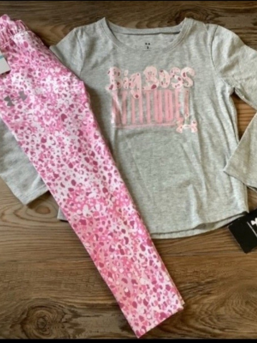 Under Armour Girls Long Sleeve Tee & Leggings Set Size 5 Or 6(NWT)